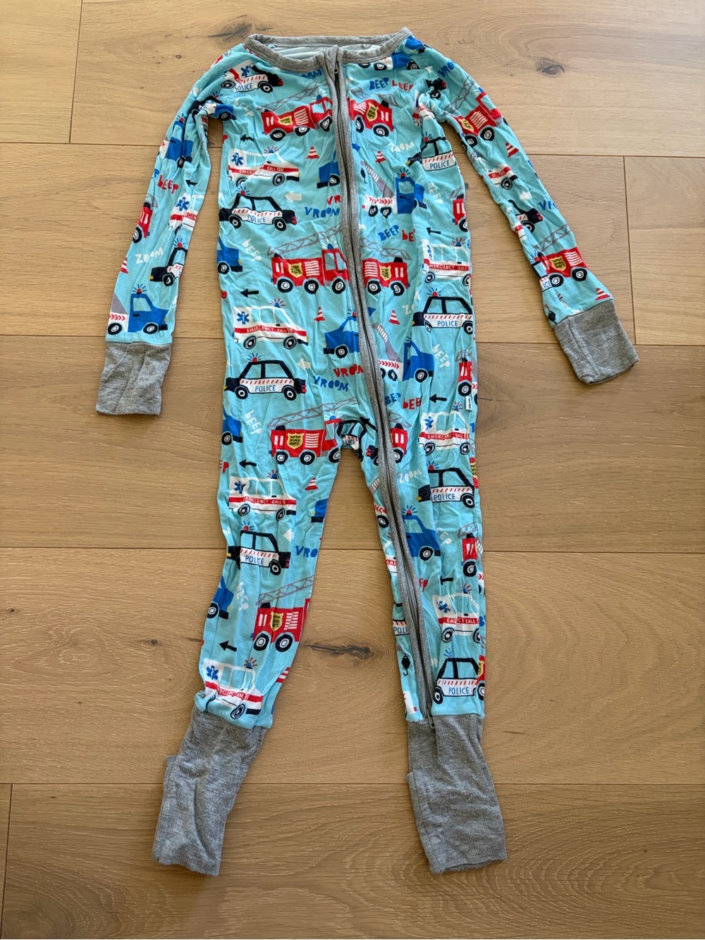 Little sleepies to the Rescue Vehicle Print